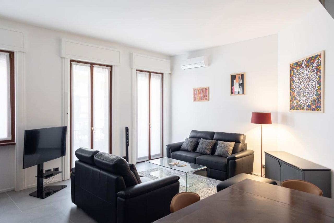 Apartment Close To Duomo Milaan Buitenkant foto